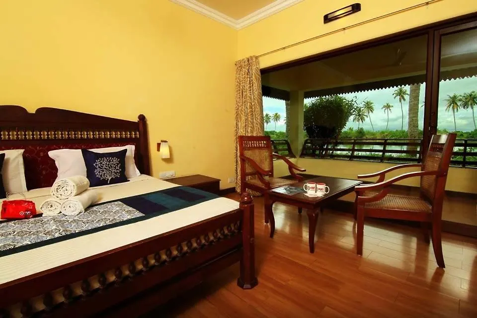 Manor Back Water Resort Kumarakom